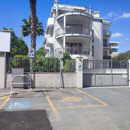 Blumare 50m Dalla Box,giardino * Albissola Marina